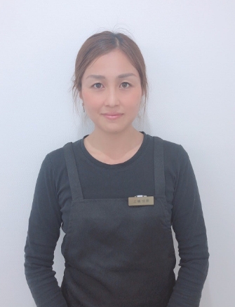 上嶋 佳奈写真